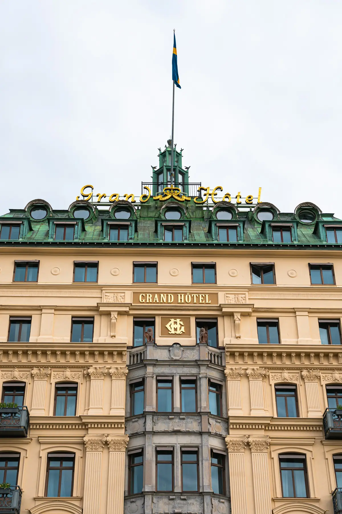 Grand Hôtel vid vattnet i centrala Stockholm
